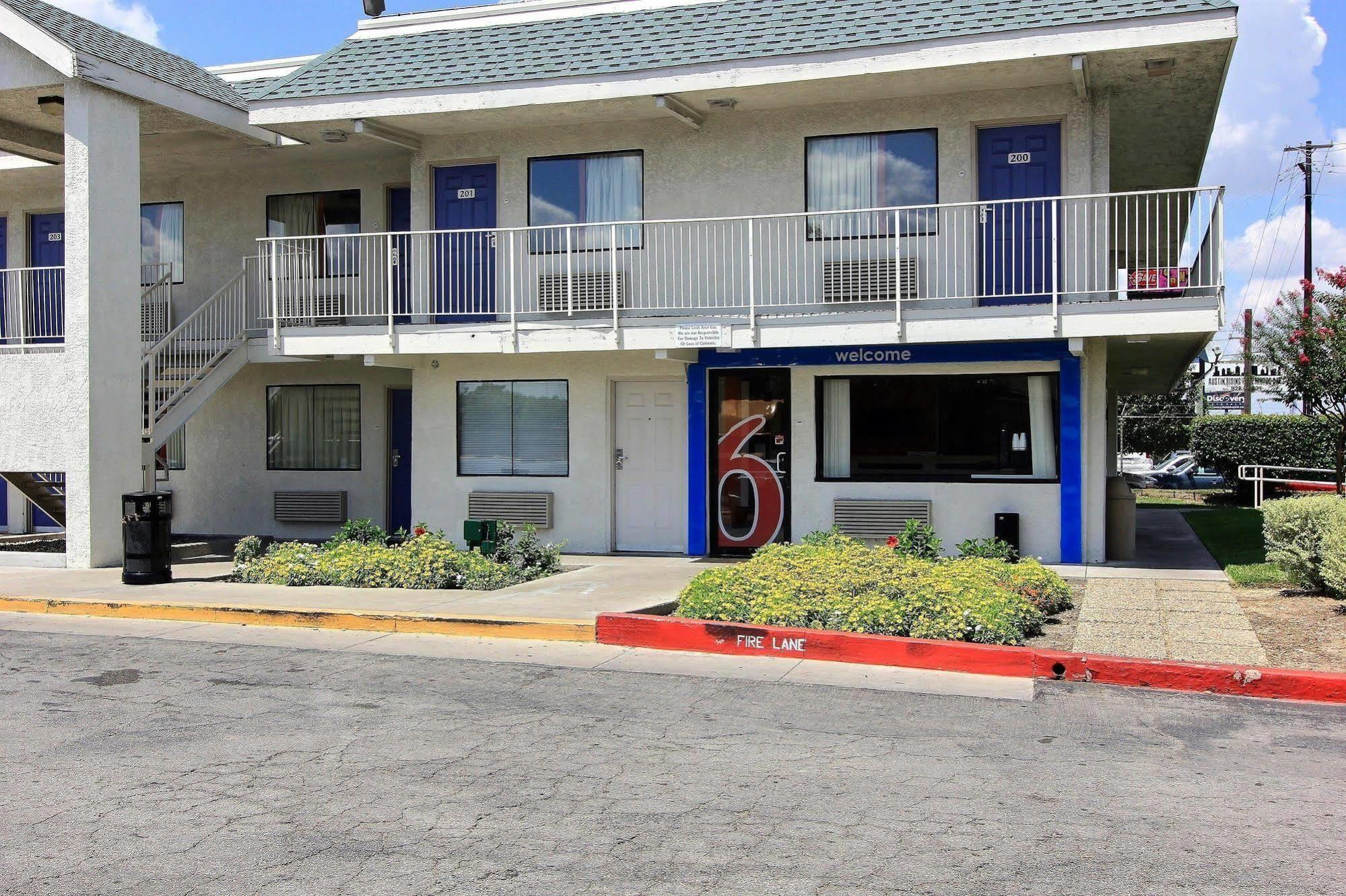 Motel 6-Austin, Tx Exteriér fotografie