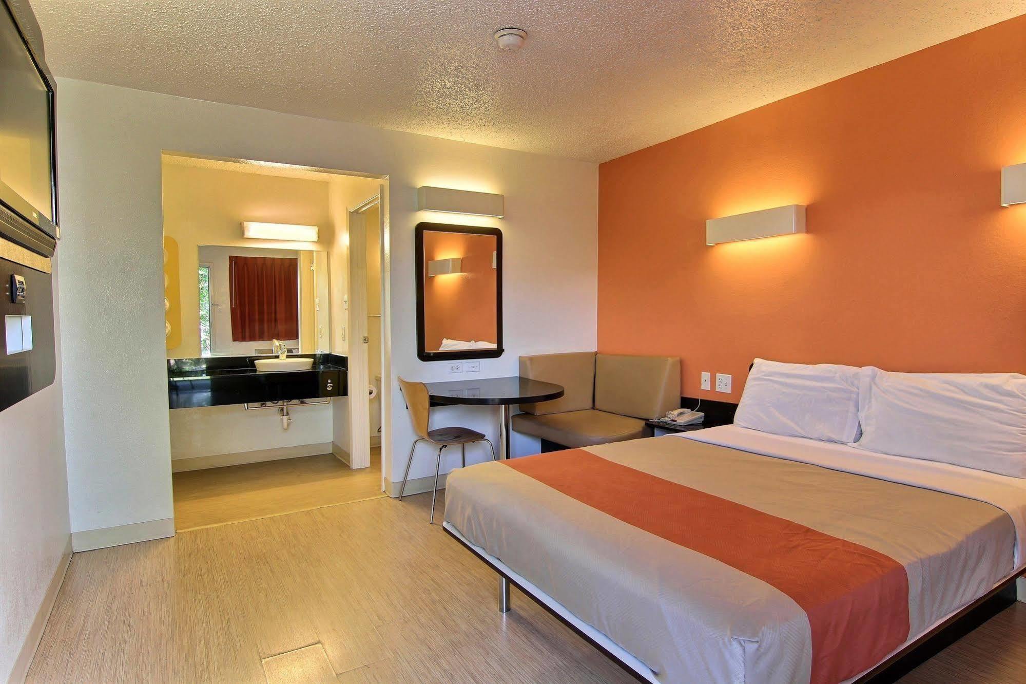 Motel 6-Austin, Tx Exteriér fotografie
